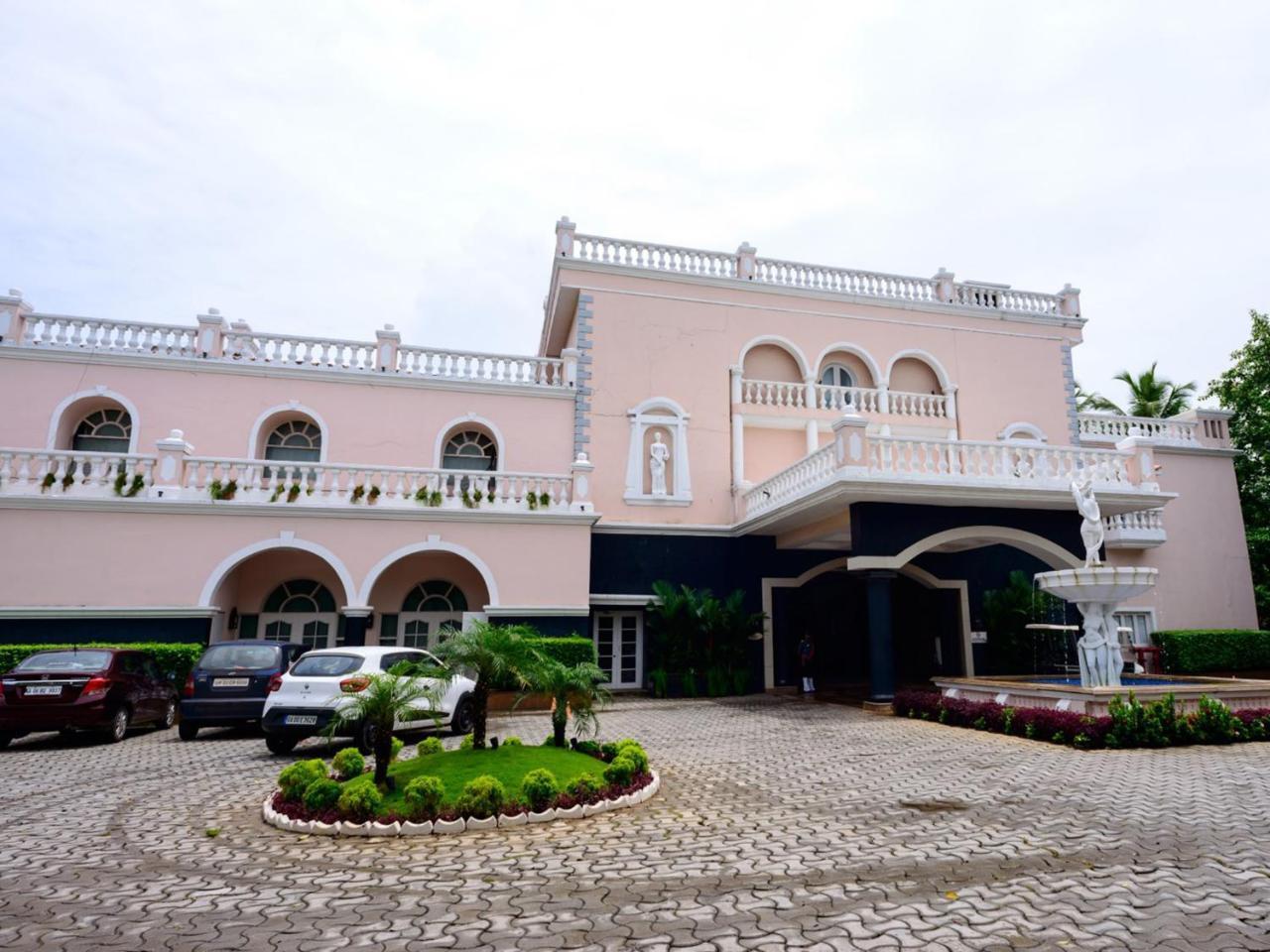 Club Mahindra Emerald Palms, Goa Benaulim Exterior foto